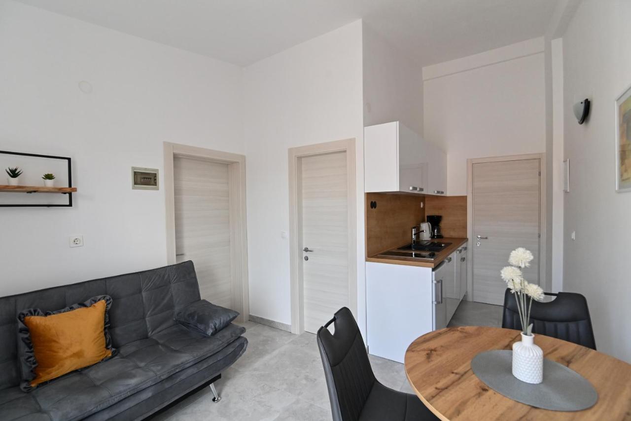 Apartments Andrea I Башка Экстерьер фото